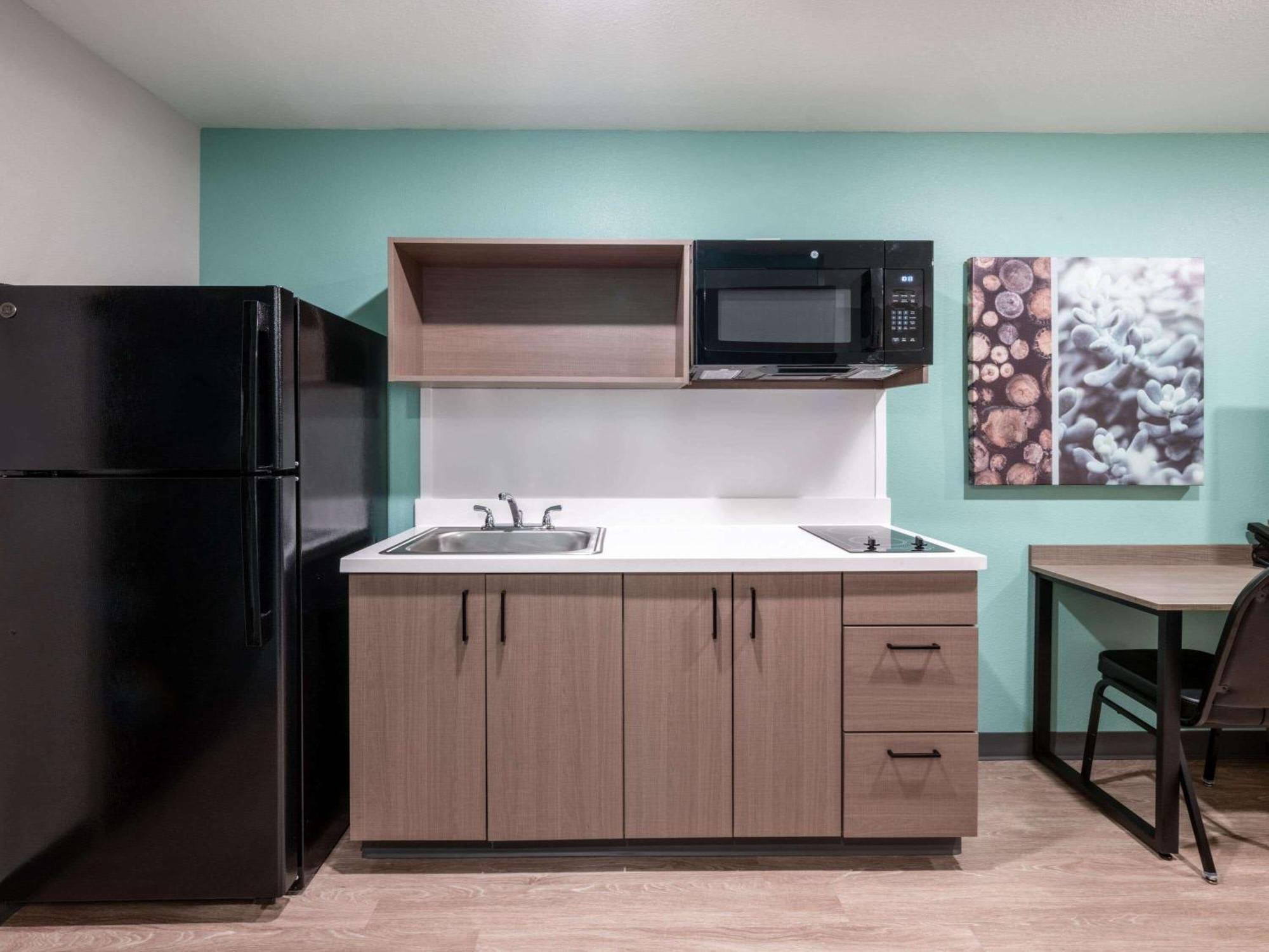 Echo Suites Extended Stay By Wyndham Indianapolis Ameriplex المظهر الخارجي الصورة